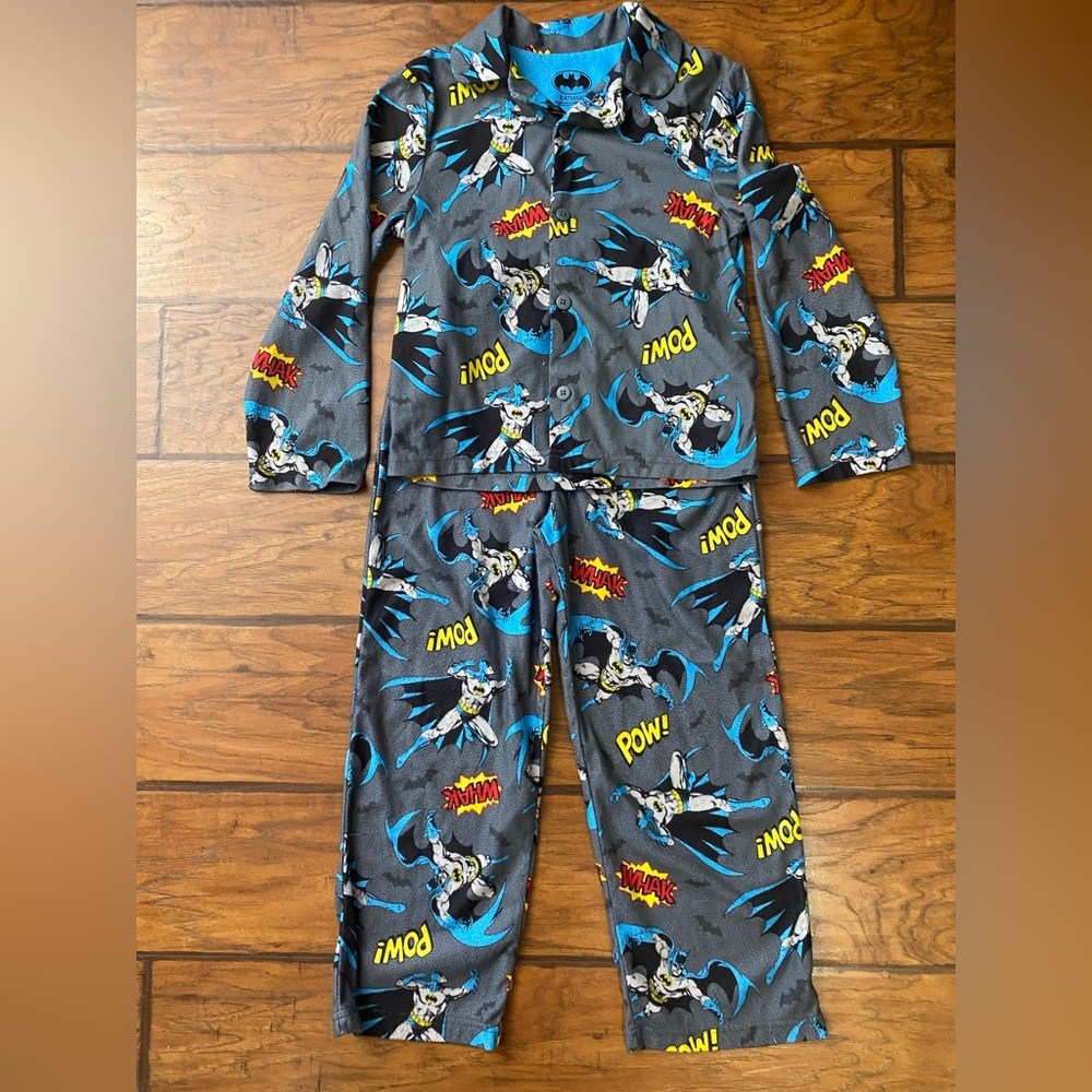 Batman Boys Size 6 Pajama Set - Gray with Graphics